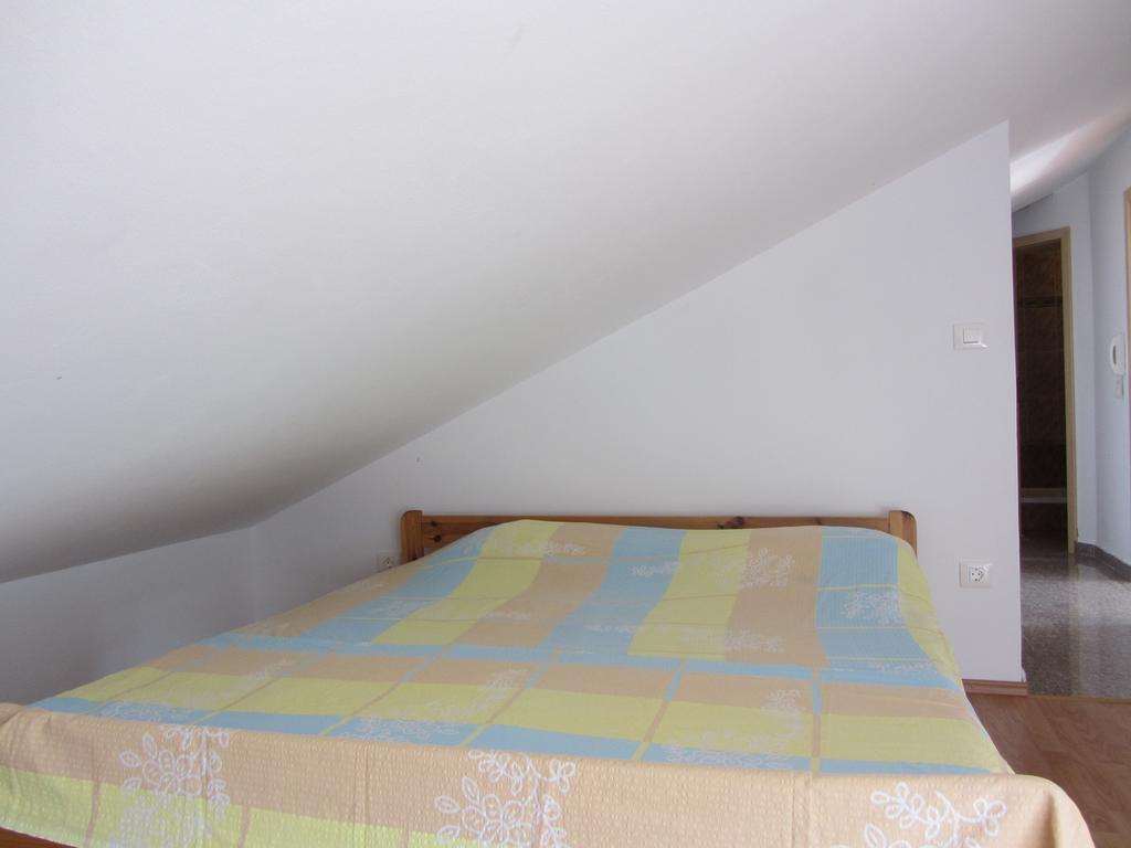 Apartments Dilja Malinska Room photo