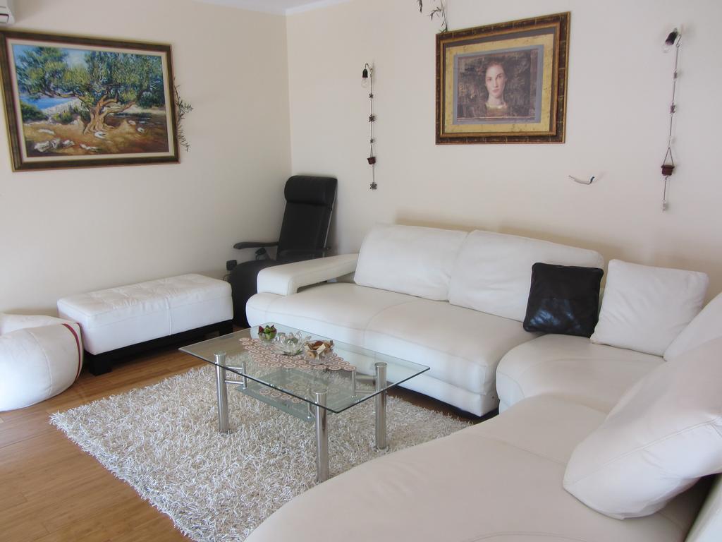 Apartments Dilja Malinska Room photo